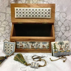 Azulejos Sewing Casket – A Portuguese