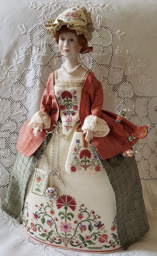 pincushion doll Sophia Amelia by Giulia Punti Antichi porcelain half doll embroidered gown